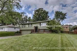 featured image of 6804 N Flora Ave