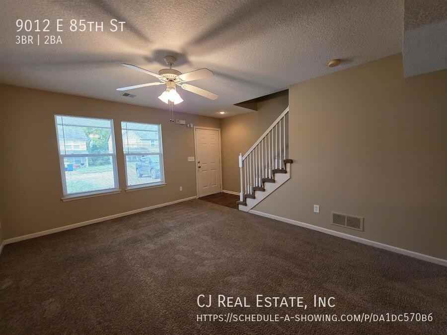 9012 E 85th St - Photo 3 of 11