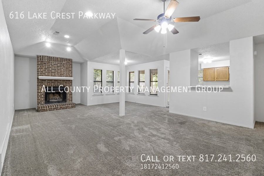 616 Lake Crest Pkwy - Photo 2 of 15