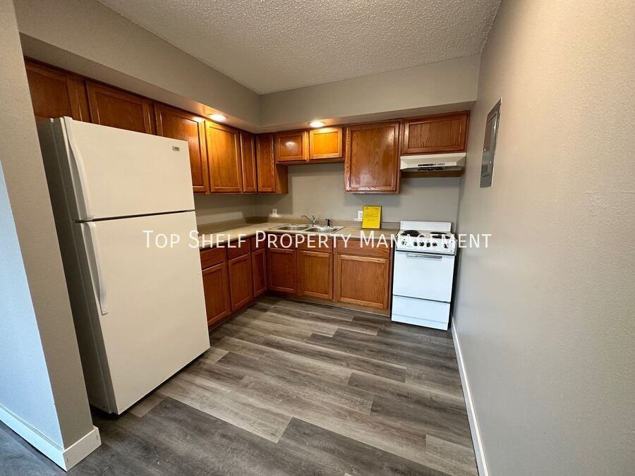 103 Grant St S #7 - Photo 2 of 6