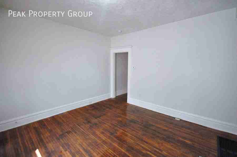 204 E 9th Ave - Photo 3 of 11