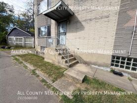 21 Valleyview Dr #E - Photo 1 of 1