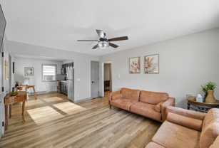 203 3rd St Se #2B - Photo 1 of 1
