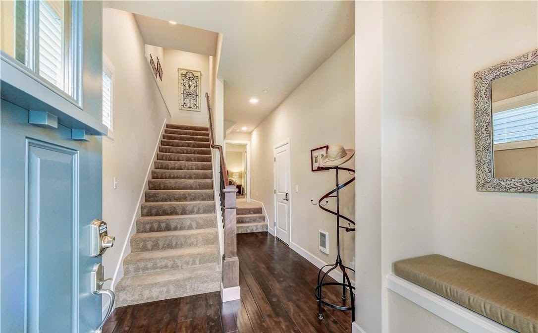 20030 94th Ave Ne #NA - Photo 2 of 29