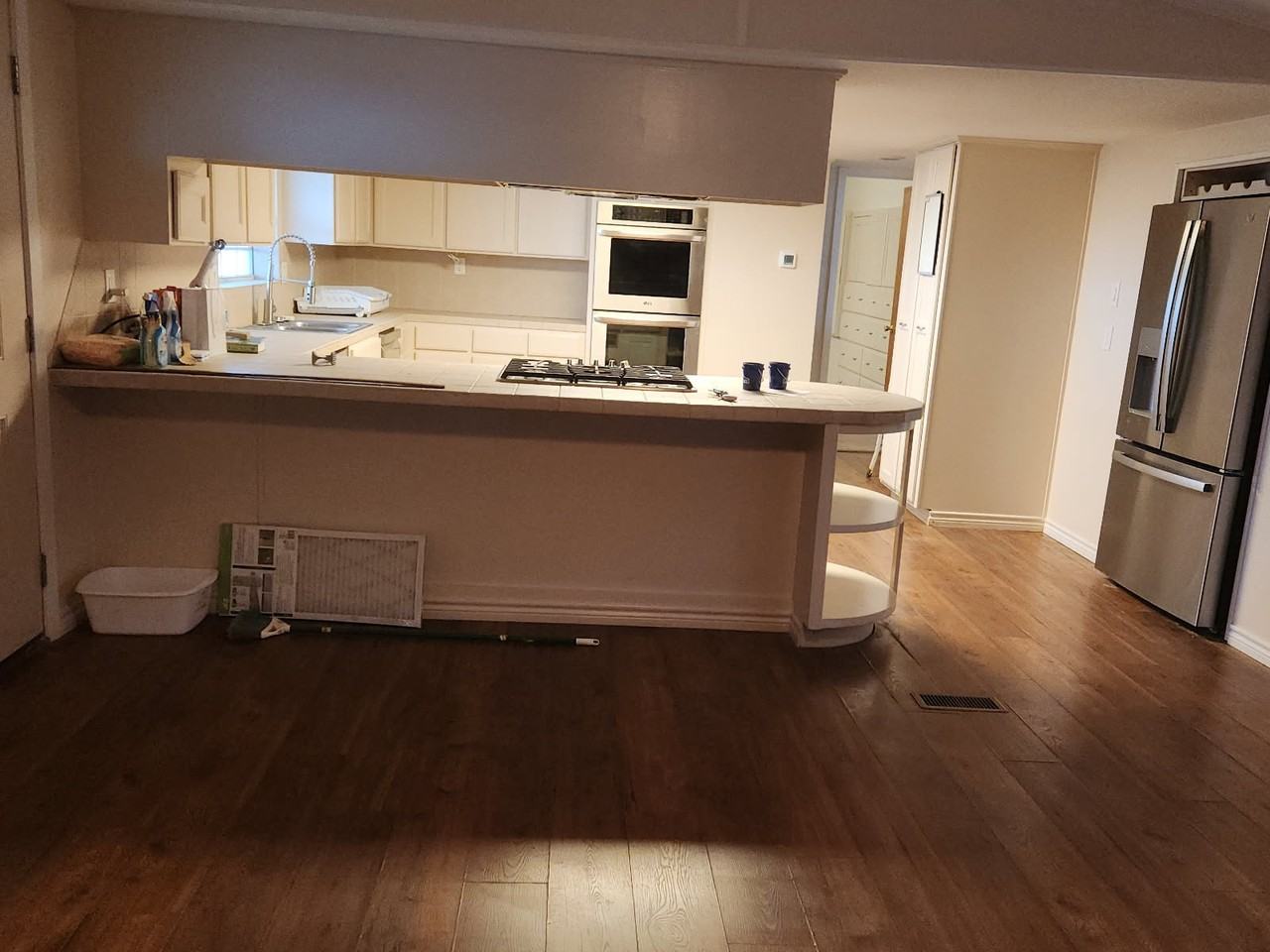 405 W Avenue A #NA - Photo 3 of 10