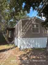 2909 S Chestnut St #03 - Photo 1 of 1