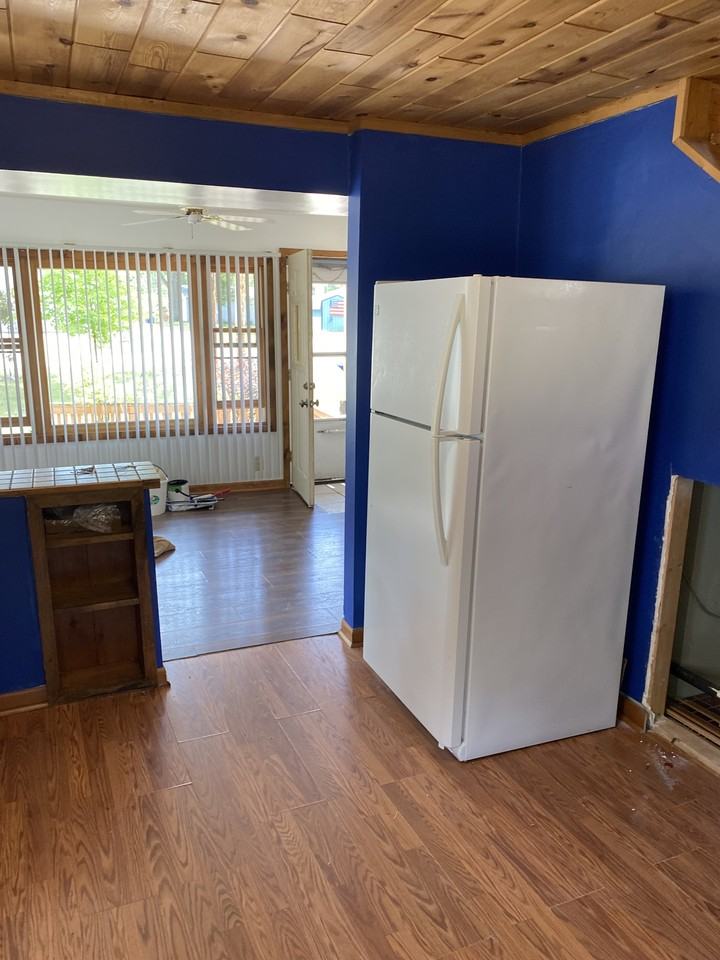 320 W State St #NA - Photo 3 of 10