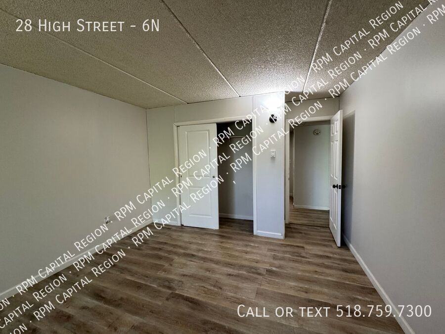 28 High St #6N - Photo 5 of 6