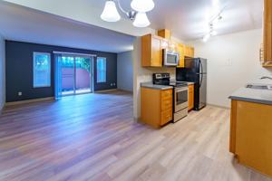 featured image of 920 N 100th St