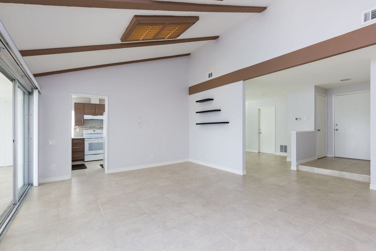 26532 Avenida Deseo - Photo 4 of 21