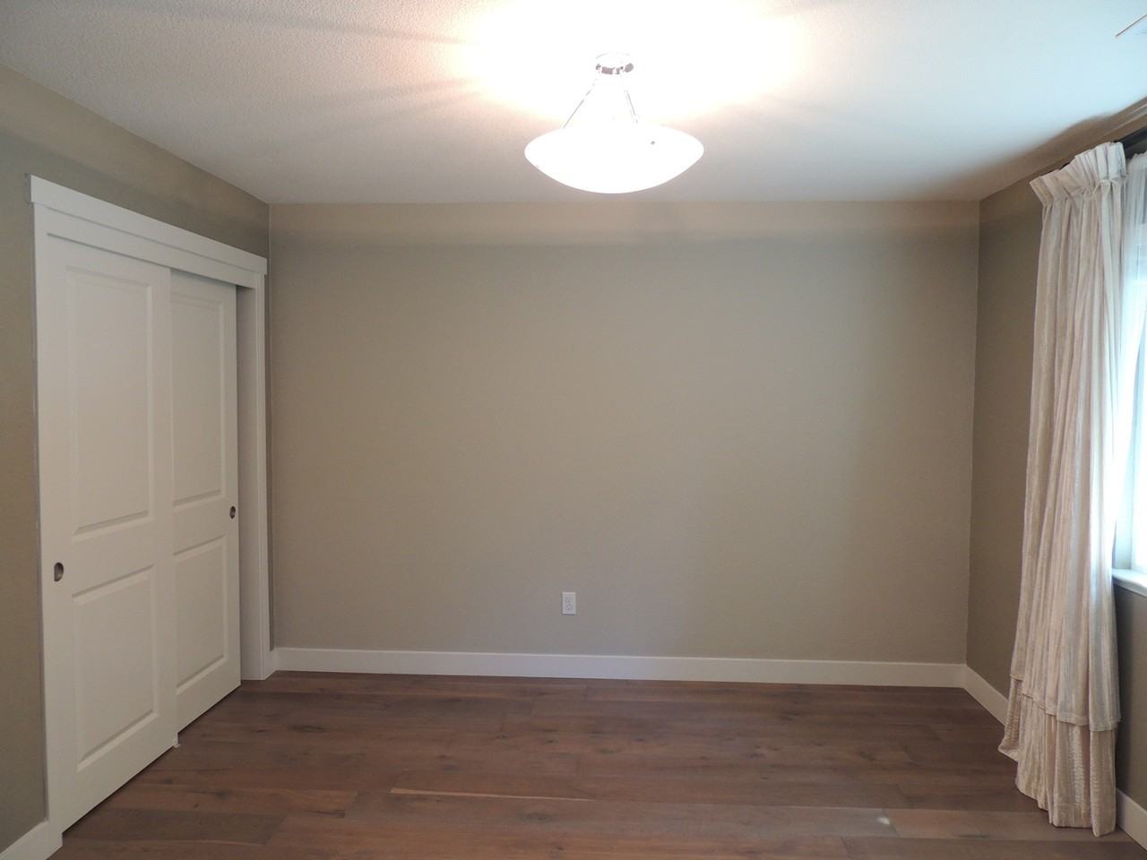 412 Cole Ct - Photo 3 of 13