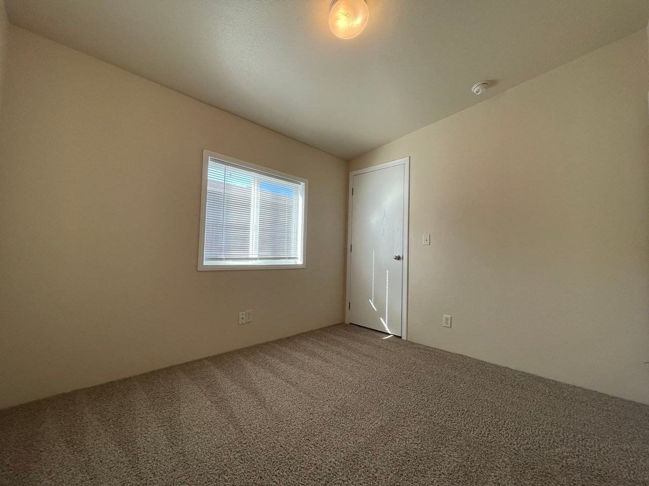 2327 108th Street Ct E - Photo 7 of 18