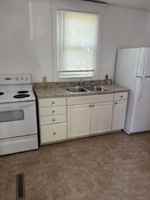 featured image of 211 Clay St