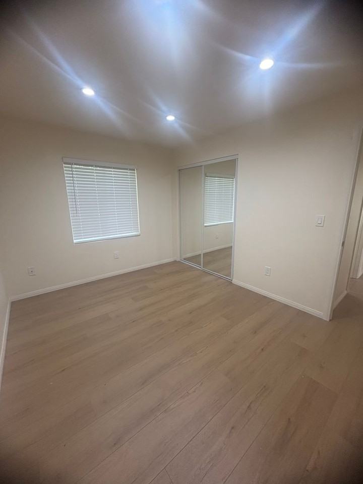 159 Wolff St - Photo 5 of 11