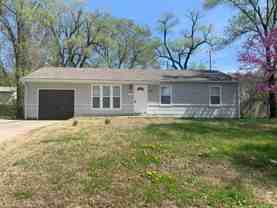 8623 Corrington Ave - Photo 1 of 1