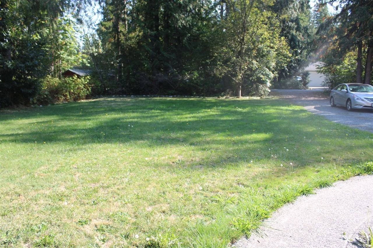 7468 Skagit View Dr - Photo 3 of 32