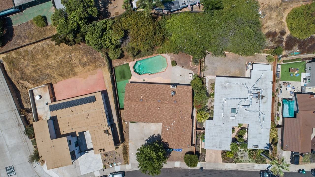 5318 Brockbank Pl - Photo 7 of 42