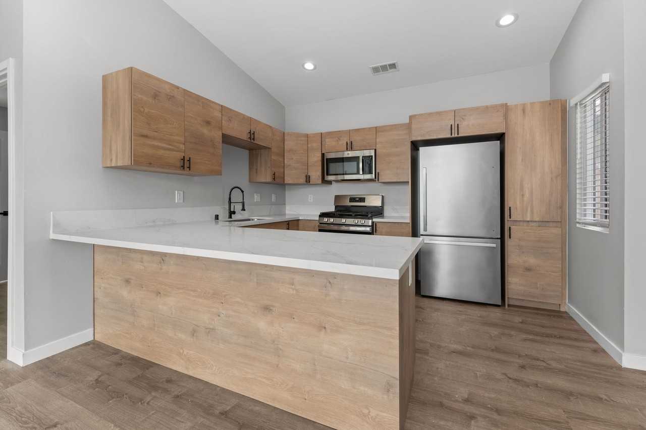 5350 W Falls View Dr - Photo 7 of 23