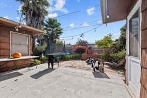 featured image of 6239 Mary Lane Dr