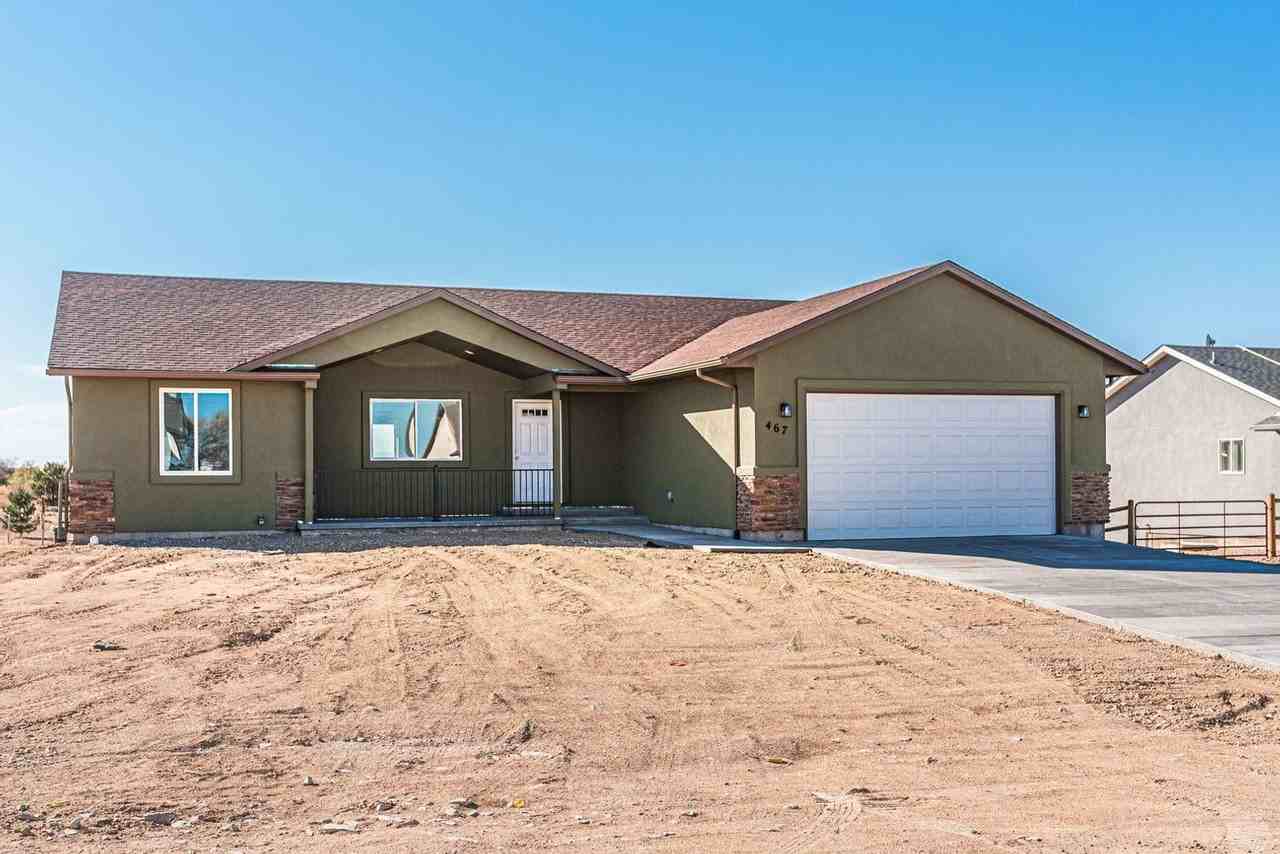 467 S Laporte Dr - Photo 2 of 34