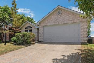 721 Somerset Dr - Photo 1 of 1