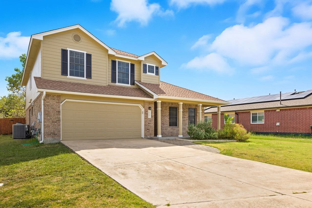 117 Paige Bend - Photo 3 of 35