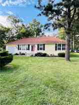 8700 W 82nd St - Photo 1 of 1