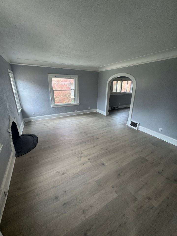 13954 Coyle st - Photo 2 of 8