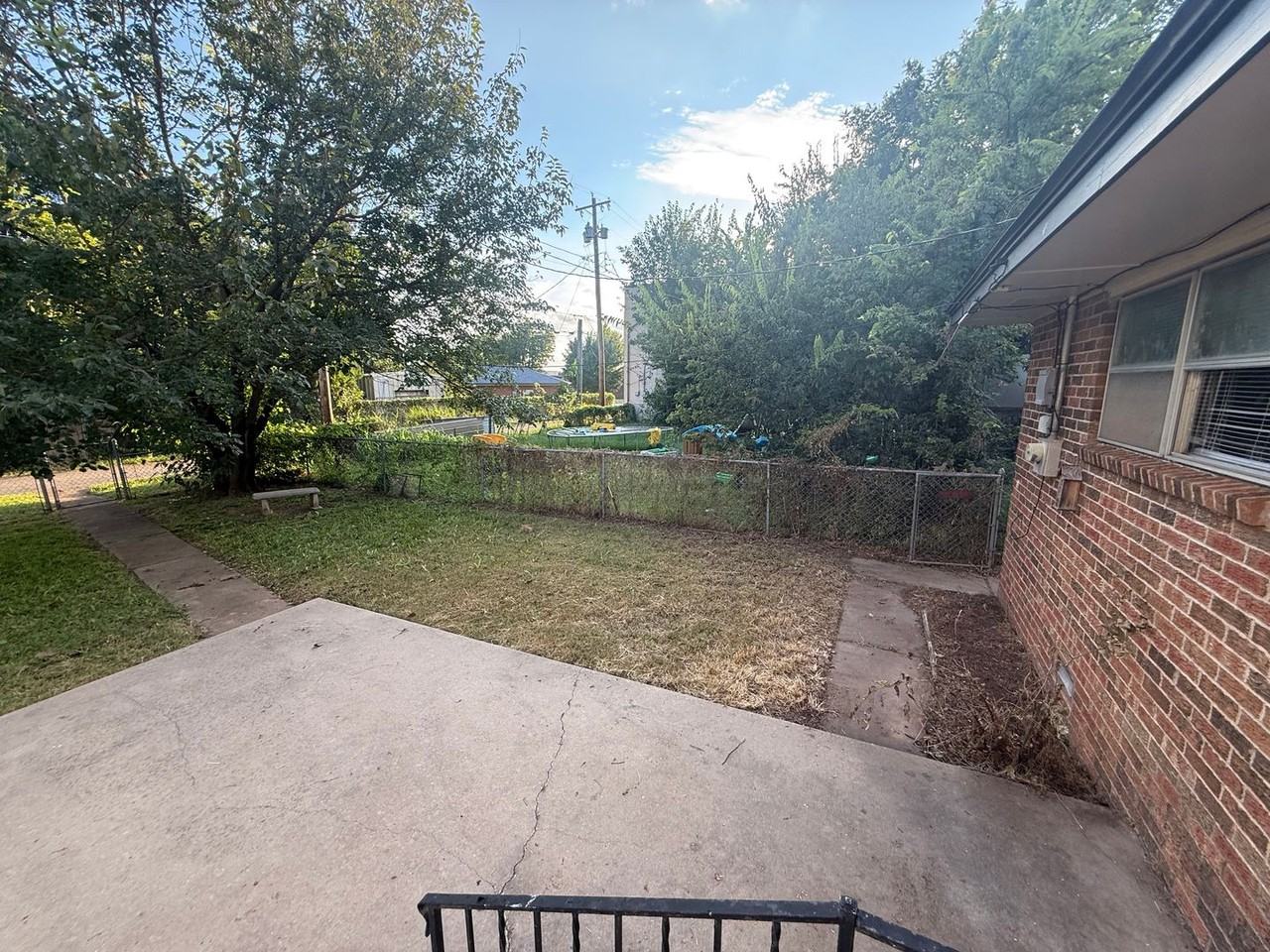 118 Southwest 1st Street - Photo 4 of 48