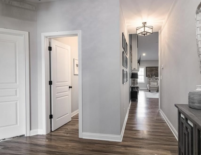2637 Autumn Way - Photo 2 of 19