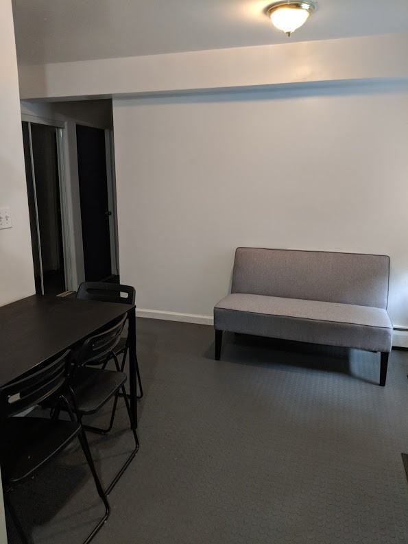 1550 Jones Dr #1550-2 - Photo 6 of 11