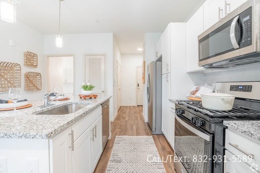 3500 Fuqua St #MCPK - Photo 3 of 11