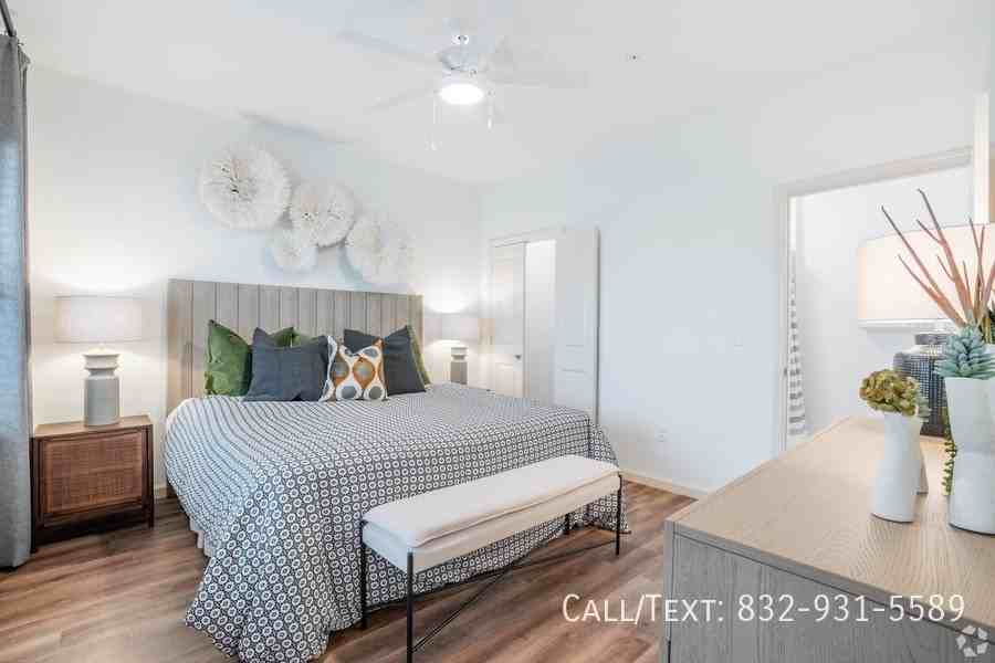 3500 Fuqua St #MCPK - Photo 7 of 11