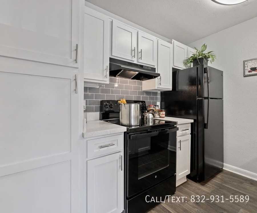 2908 Woodland Grove Dr #MGTL - Photo 2 of 13