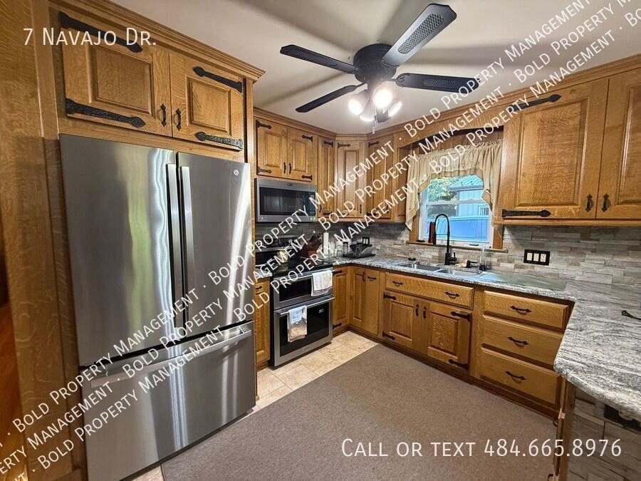 7 Navajo Dr - Photo 3 of 13