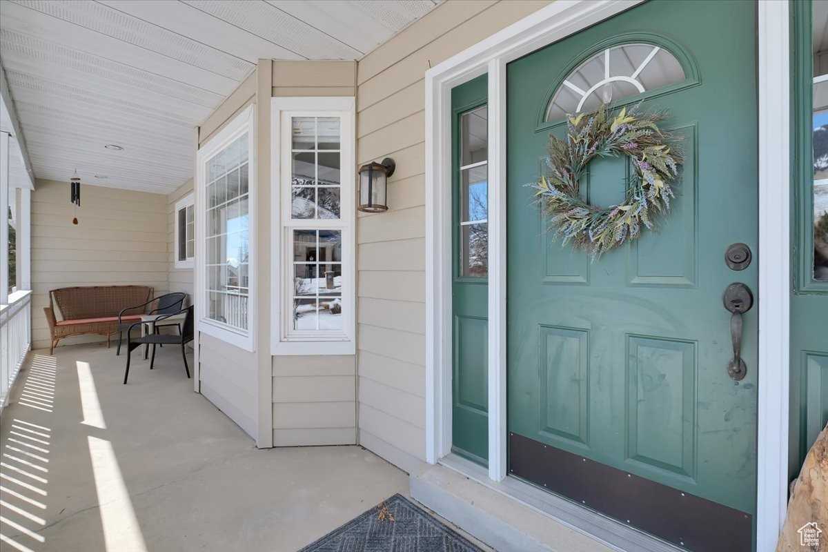 243 Eastridge Ln - Photo 2 of 30