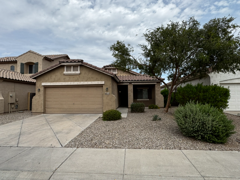 5308 W Glass Ln - Photo 2 of 20