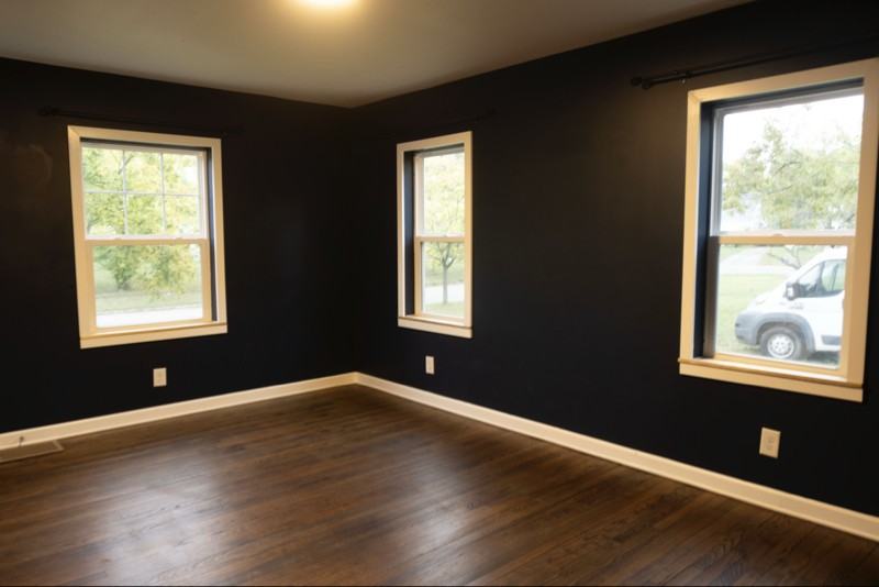 2245 Sagamore Rd - Photo 4 of 15