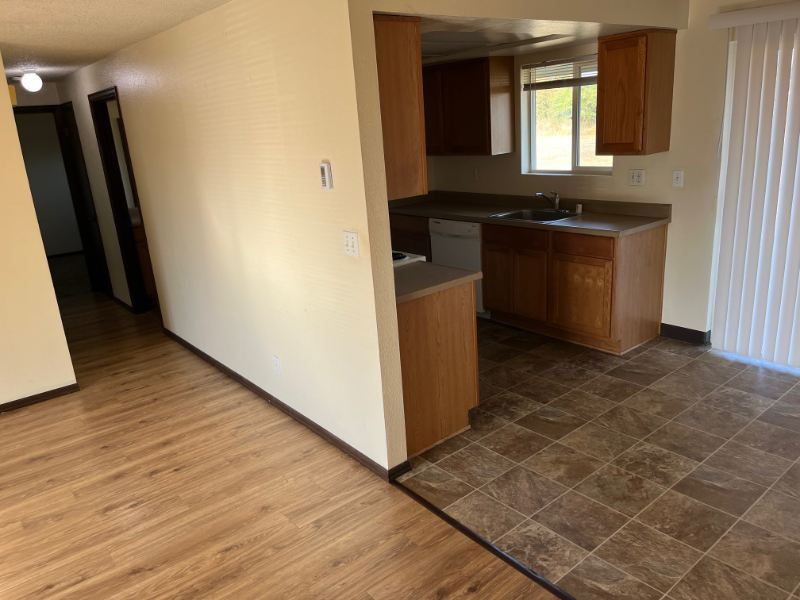 6601 198th Ave Sw #13 - Photo 4 of 14