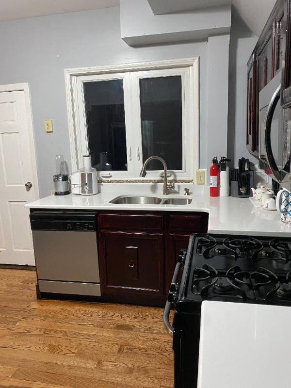 39 Outlook Ave - Photo 4 of 10