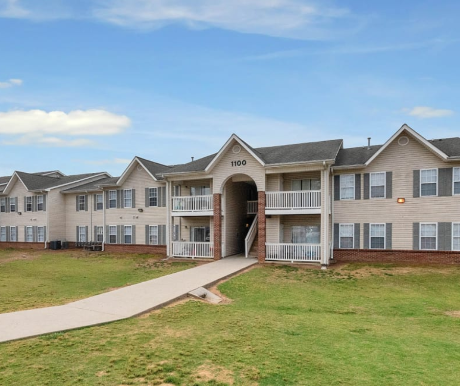 The Cove at Cloud Springs Apartment Homes - Photo 6 of 16