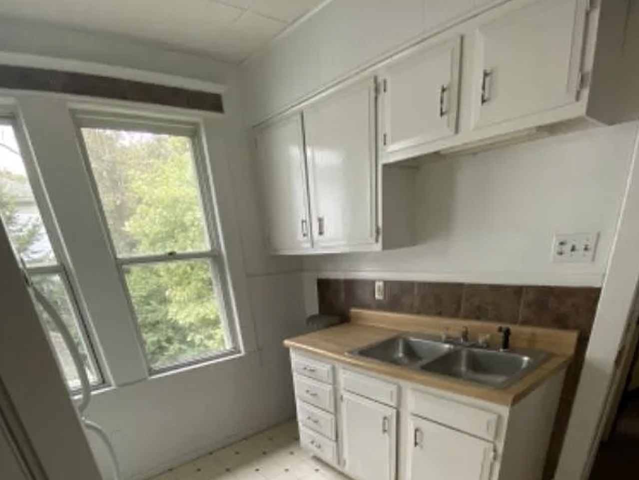 839 North Main Street, Unit 2 - Photo 4 of 12