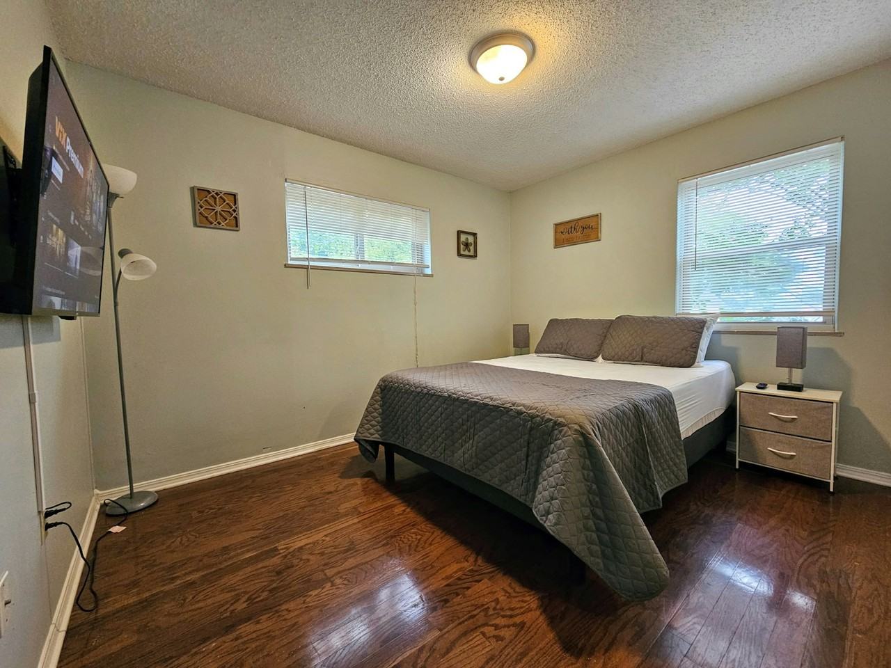 1 Coolwood Drive, Unit 16 - Photo 4 of 9