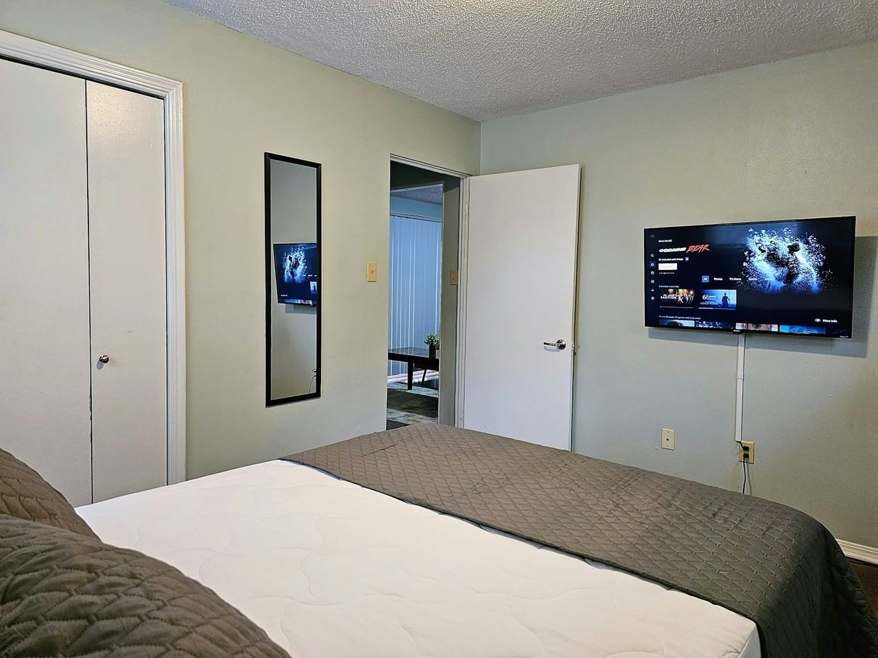 1 Coolwood Drive, Unit 14 - Photo 6 of 10