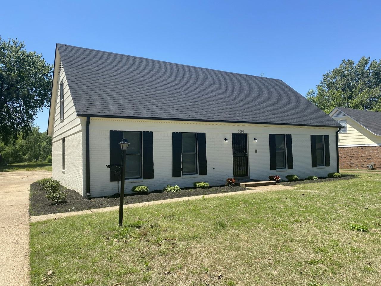 5001 Whitworth Road - Photo 2 of 3