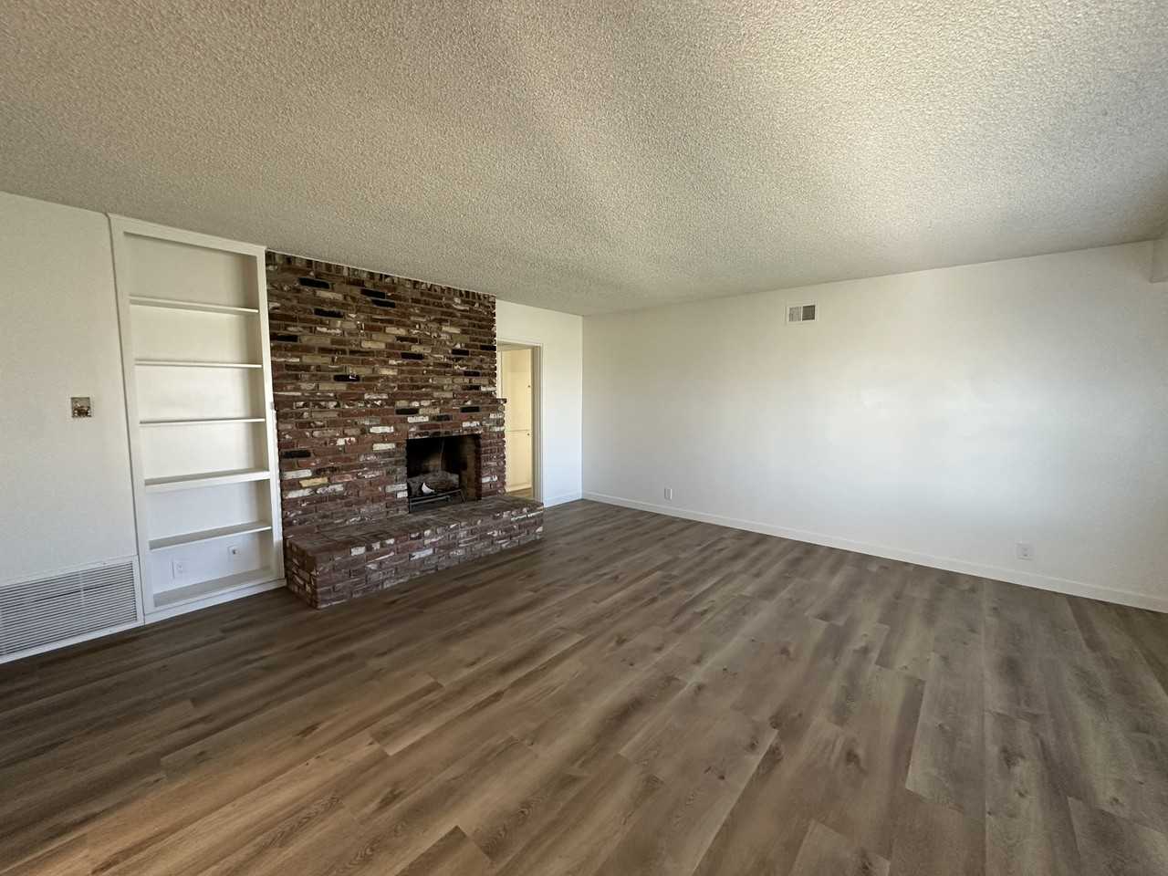 14400 South Grove Avenue - Photo 3 of 23