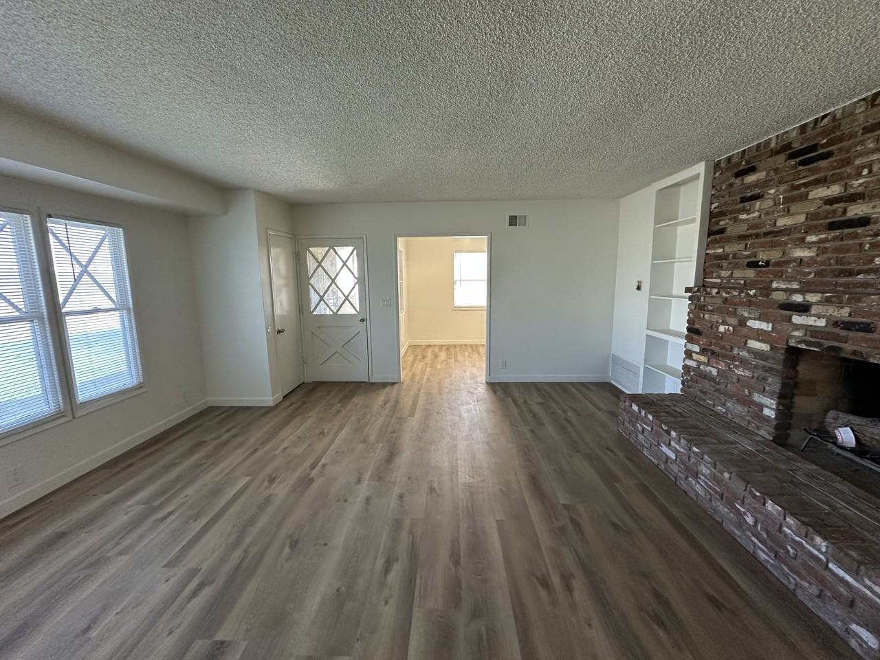 14400 South Grove Avenue - Photo 6 of 23