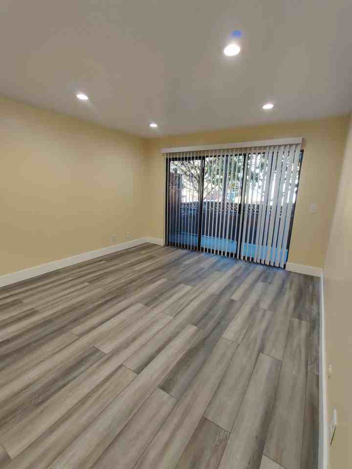 1910 Berryman Street - Photo 2 of 12