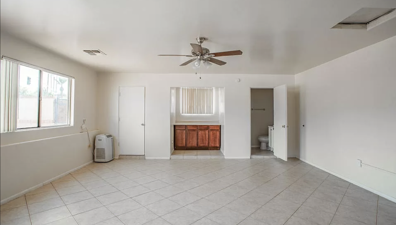 1233 South Hardy Drive - Photo 2 of 18