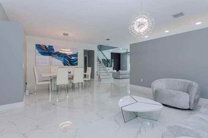 2738 Misty Oaks Circle - Photo 2 of 8